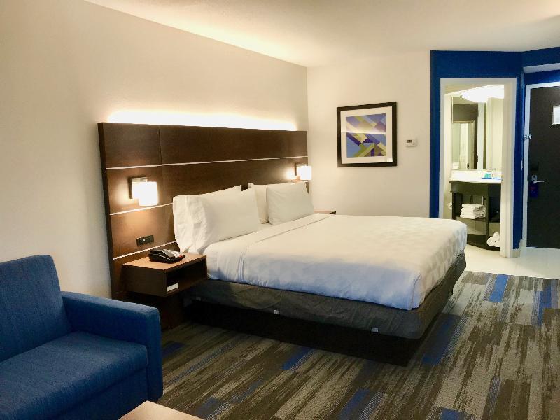 Holiday Inn Express Fishkill-Mid Hudson Valley By Ihg Экстерьер фото